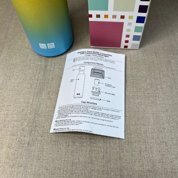 ❤️ UNIQLO Stainless Steel Water Bottle - Picture 8 of 9